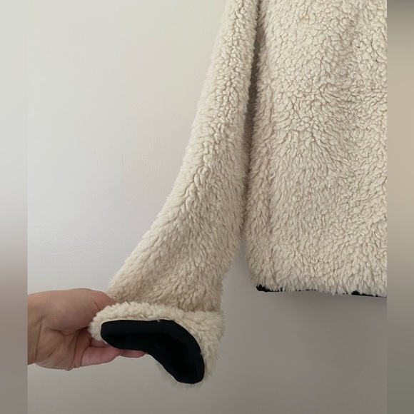 Teddy Jacket // 💐 - Picture 3 of 4